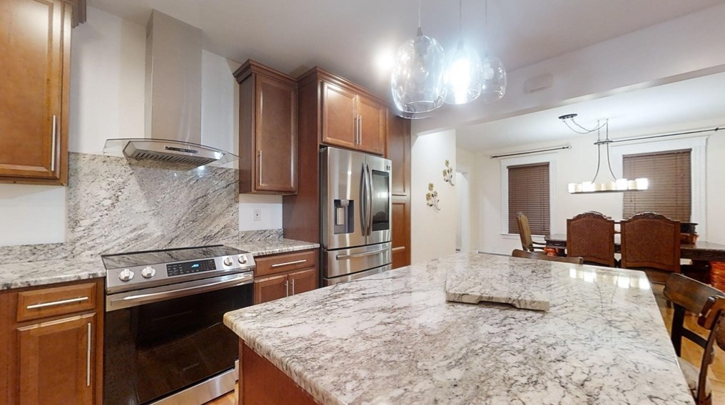 29 17th Ave, Haverhill MA 01830-2620 exterior