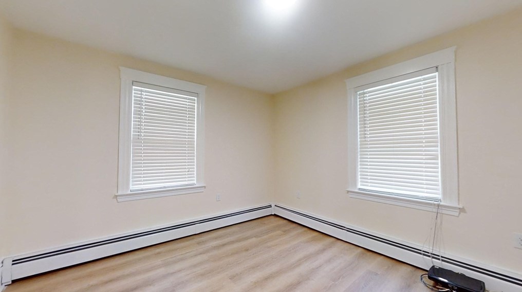 29 17th Ave, Haverhill MA 01830-2620 exterior