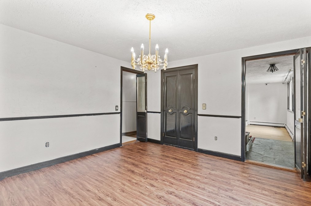 235 Daniels St, Franklin MA 02038-1104 exterior