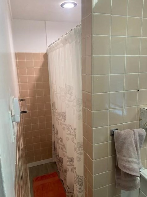 16 White Street Pl, Somerville MA  02144-3256 exterior