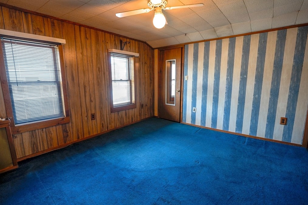 189 Emmett St, Lawrence MA 01843-1214 exterior