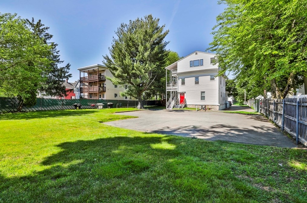 20 Emerson St, Wakefield MA  01880-2760 exterior