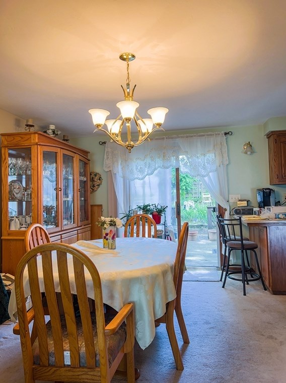 88 Dana Ave, Worcester MA  01604-3104 exterior