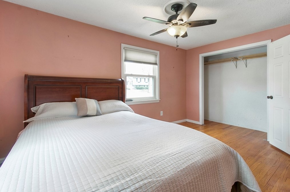 494 Tiffany St, Springfield MA  01108-3346 exterior