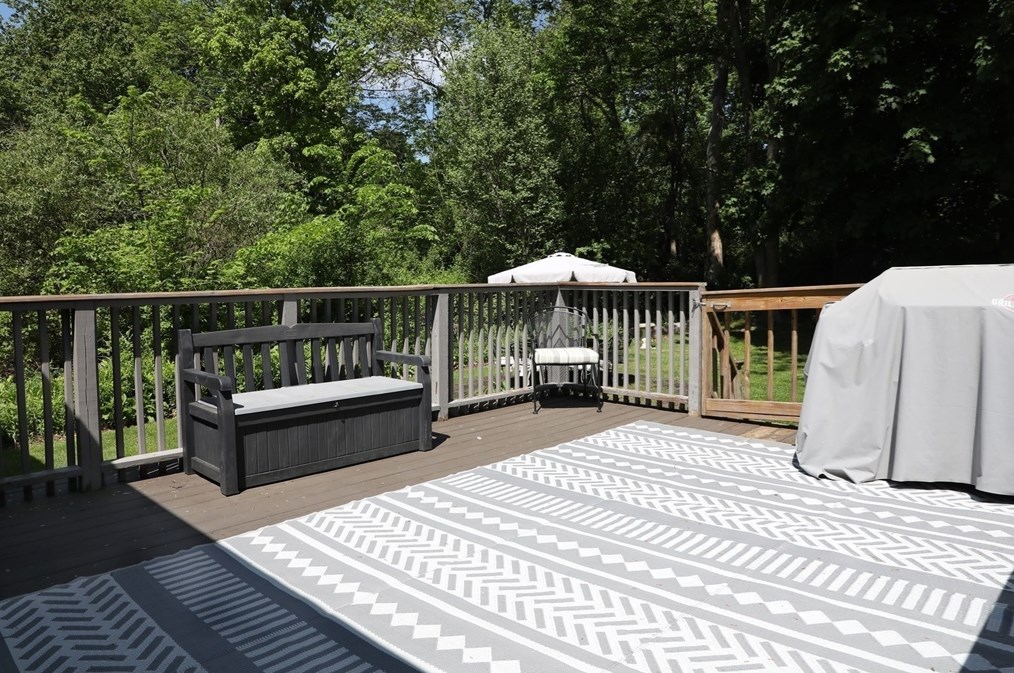 233 Park St, North Reading MA 01864-2573 exterior