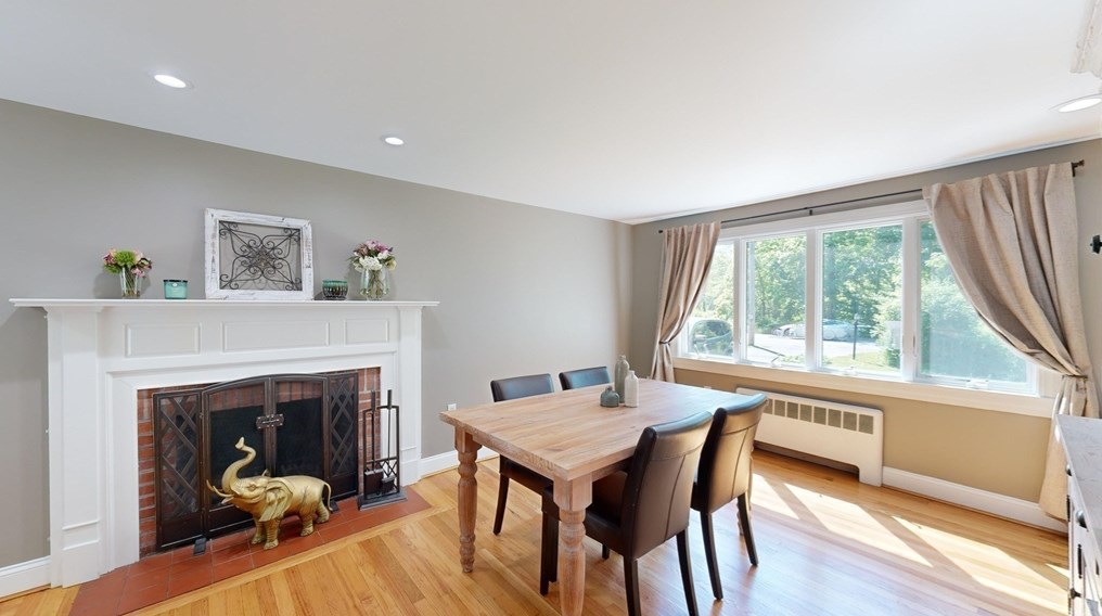 233 Park St, North Reading MA 01864-2573 exterior