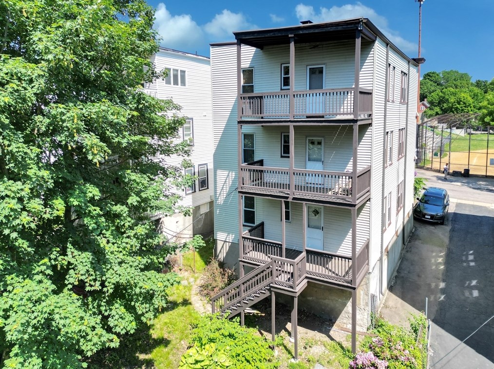 33 Child St, Boston MA exterior