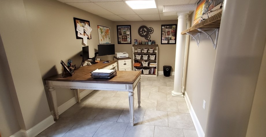 184 Matthew St, New Bedford MA 02740-1212 exterior