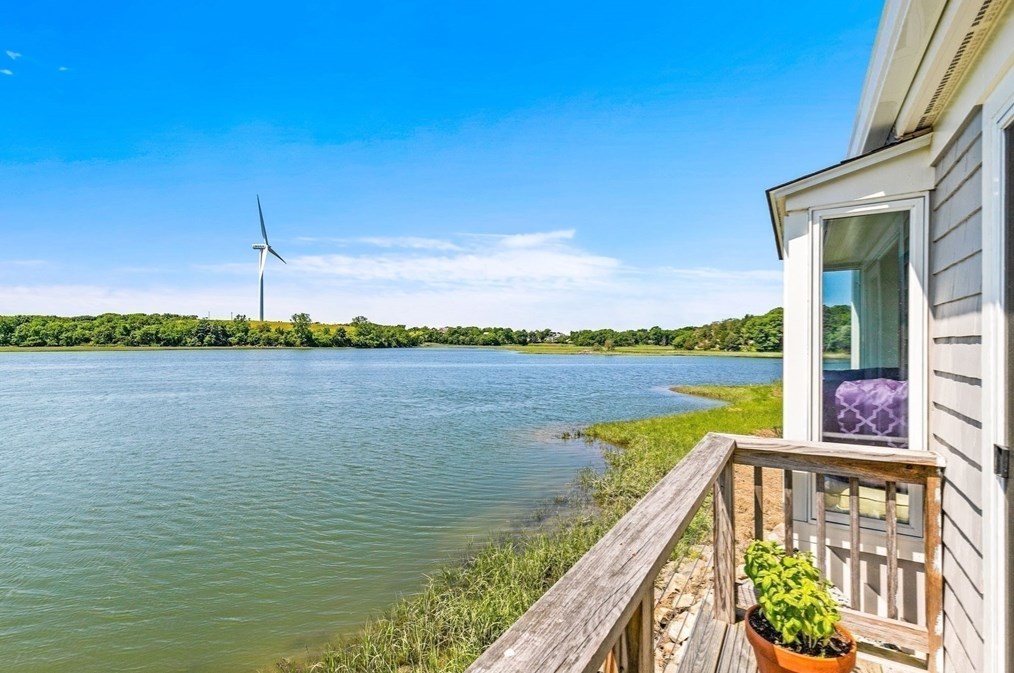 34 Clf Rd, Hingham MA 02043-1452 exterior