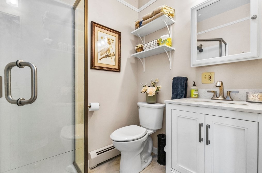 34 Clf Rd, Hingham MA 02043-1452 exterior