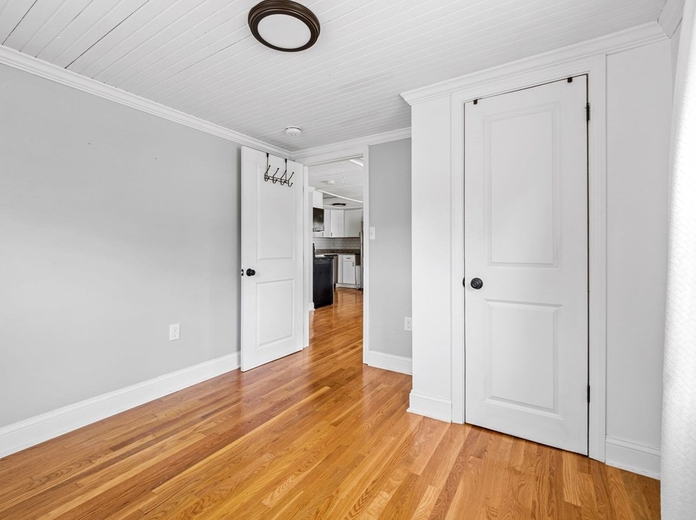 15 Boundary Rd, Pembroke MA 02359-3041 exterior