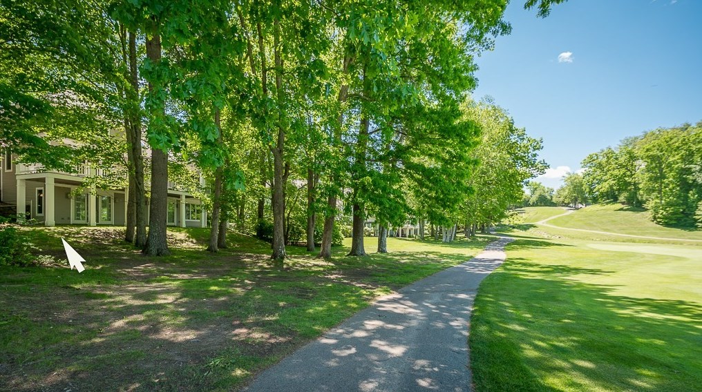 14 Choate Ln, Ipswich MA 01938-3013 exterior