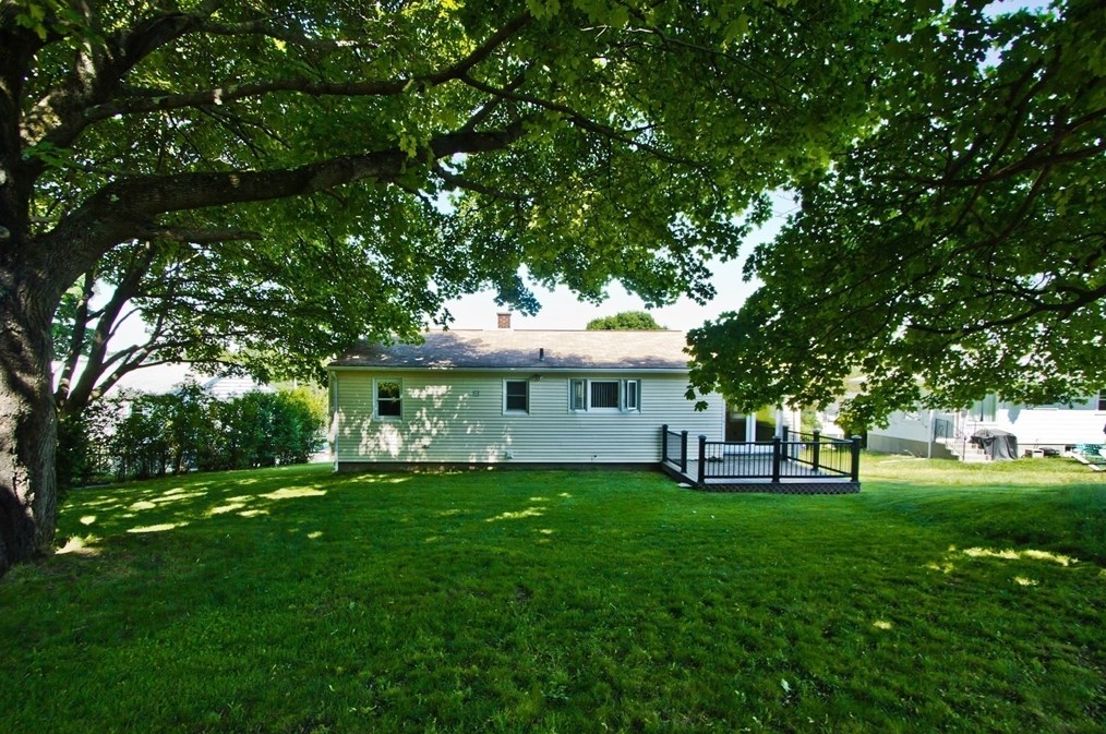 120 Orient St, Worcester MA 01604-2951 exterior