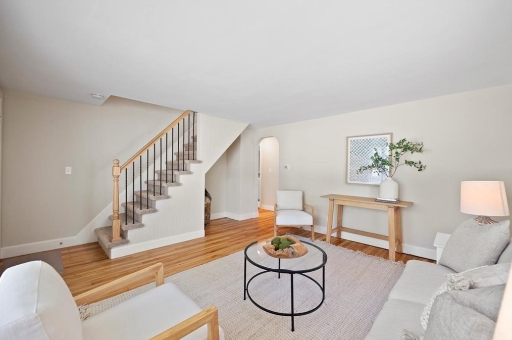 70 Border Ave, Seekonk MA 02771-3935 exterior