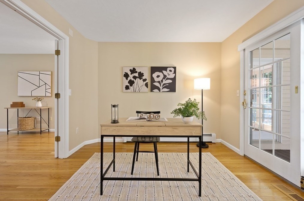 5 Hidden Mdw Ln, Southborough MA 01772-1700 exterior