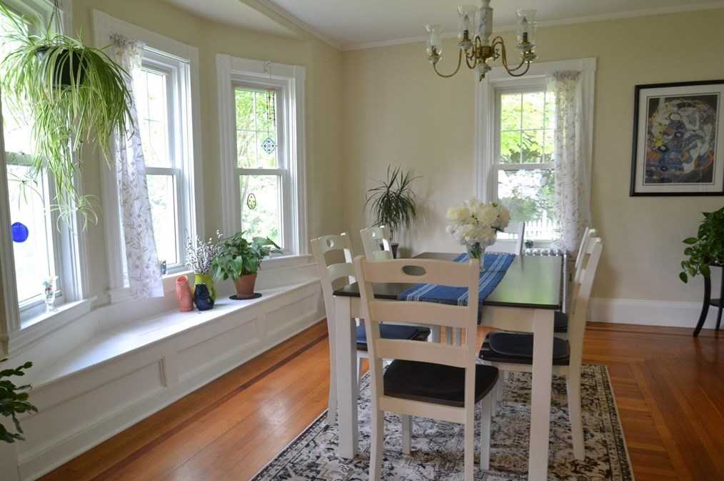 25 Clarence Ave, East Bridgewater MA 02324-2607 exterior