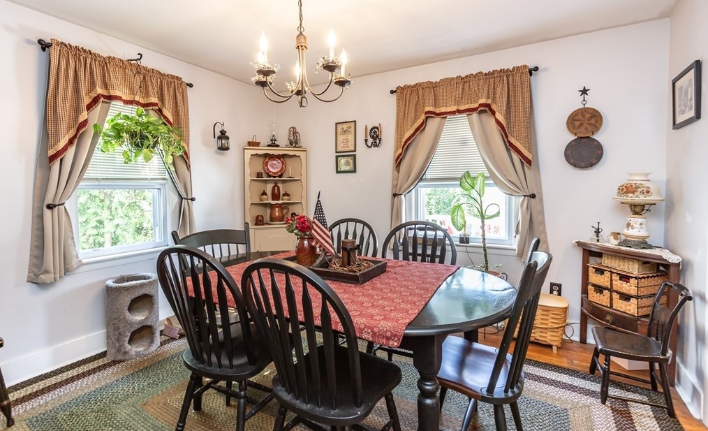 26 Illinois St, New Bedford MA 02745-2514 exterior