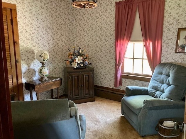 72 Middle Rd, New Bedford MA 02743-2602 exterior