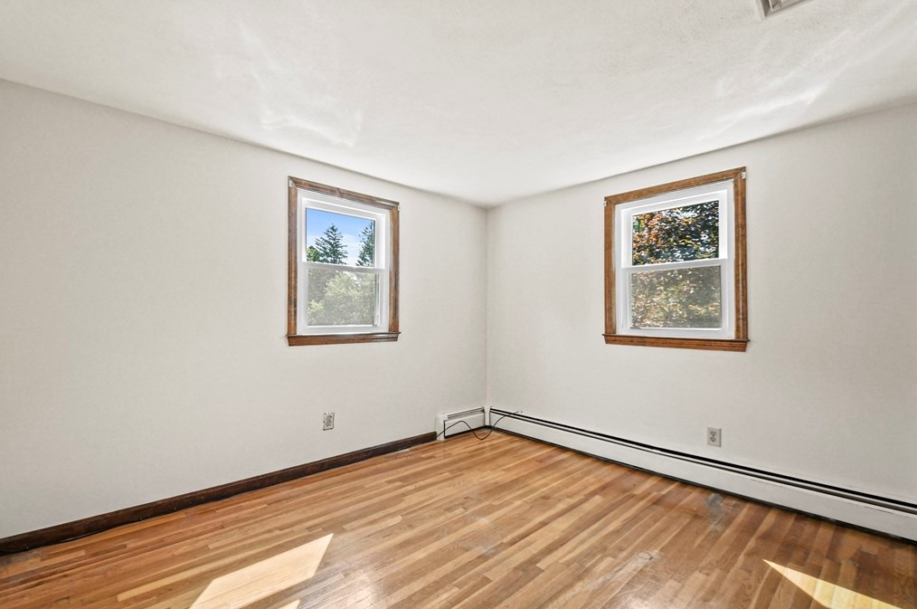 224 Littleton Rd, Chelmsford MA  01824-3306 exterior