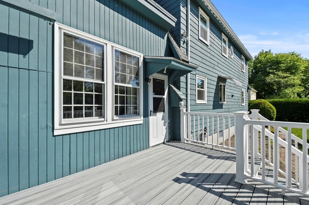 224 Littleton Rd, Chelmsford MA  01824-3306 exterior