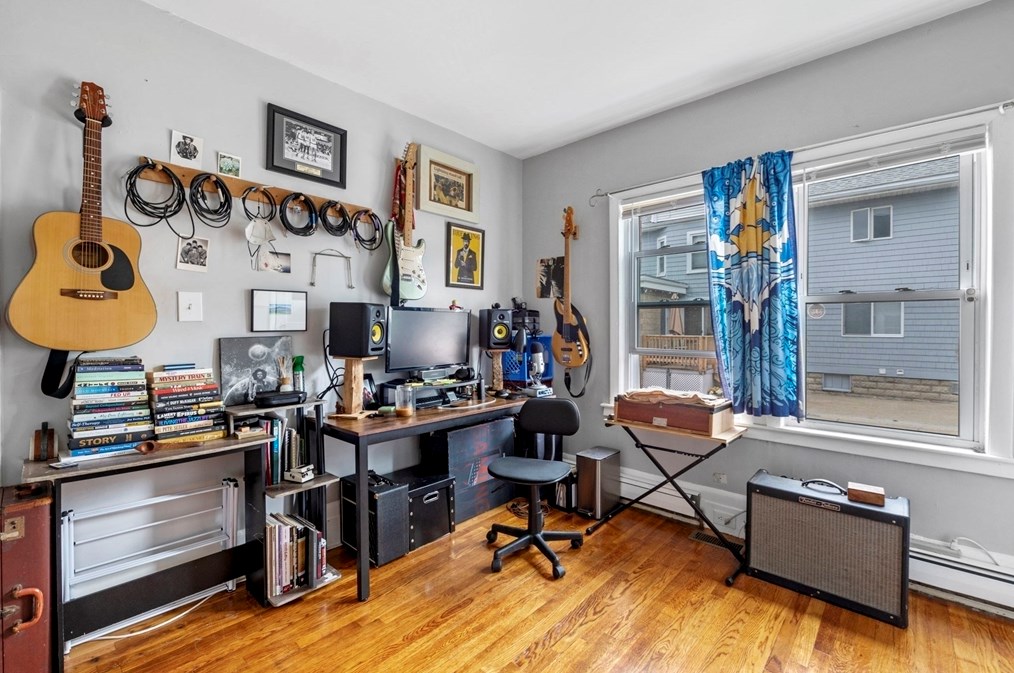 95 Jefferson Ave, Everett MA  02149-5420 exterior