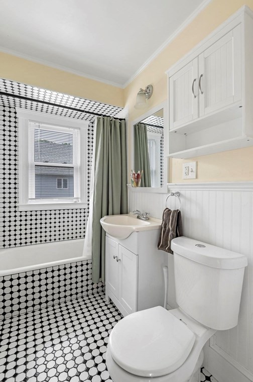 95 Jefferson Ave, Everett MA  02149-5420 exterior