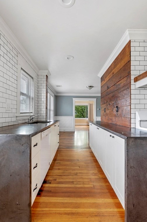 95 Jefferson Ave, Everett MA  02149-5420 exterior