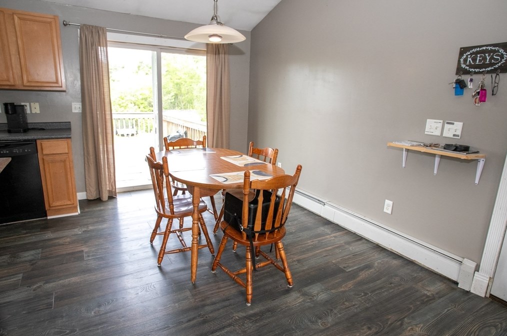 116 Bayberry Cir, Winchendon MA 01475-2269 exterior