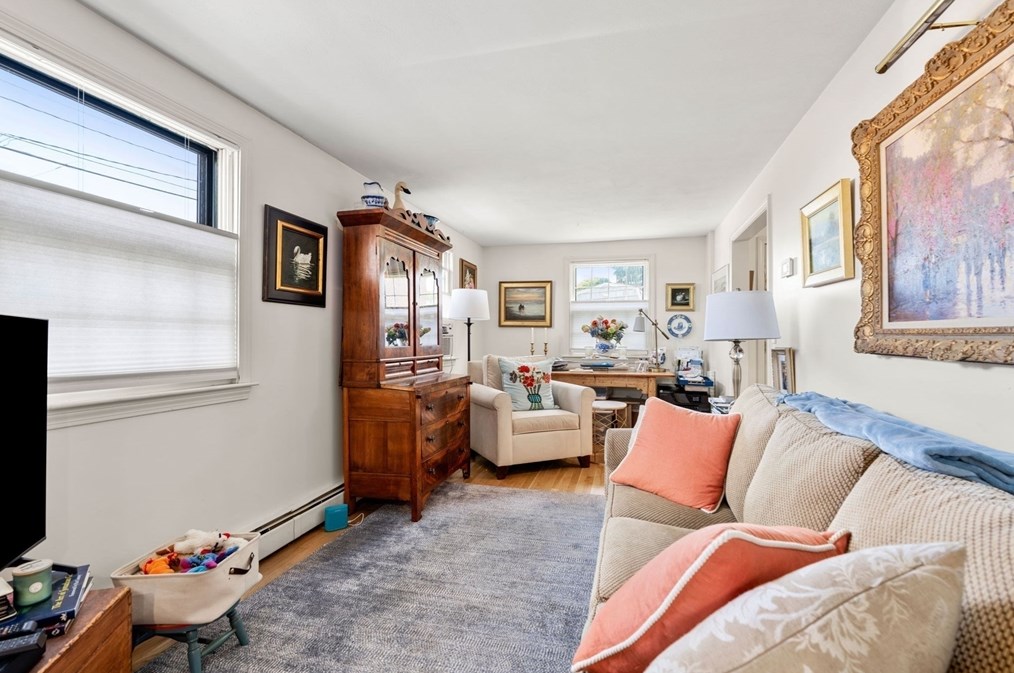 10 Fort Beach Ln, Marblehead MA 01945-3599 exterior