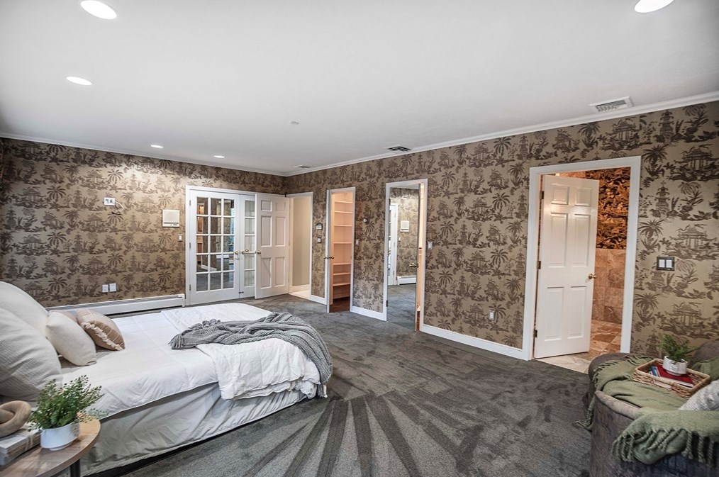 15 Hl Dr, Lynnfield MA 01940-1020 exterior