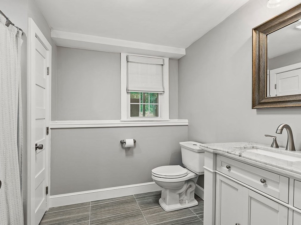 394 Winter St, Hanover MA 02339-2554 exterior