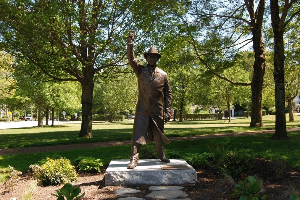 23 Priscilla Rd, Hopkinton MA  01748-2115 exterior