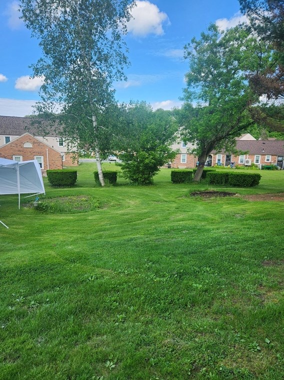 15 Mcdonald St, Spencer MA 01562-2309 exterior