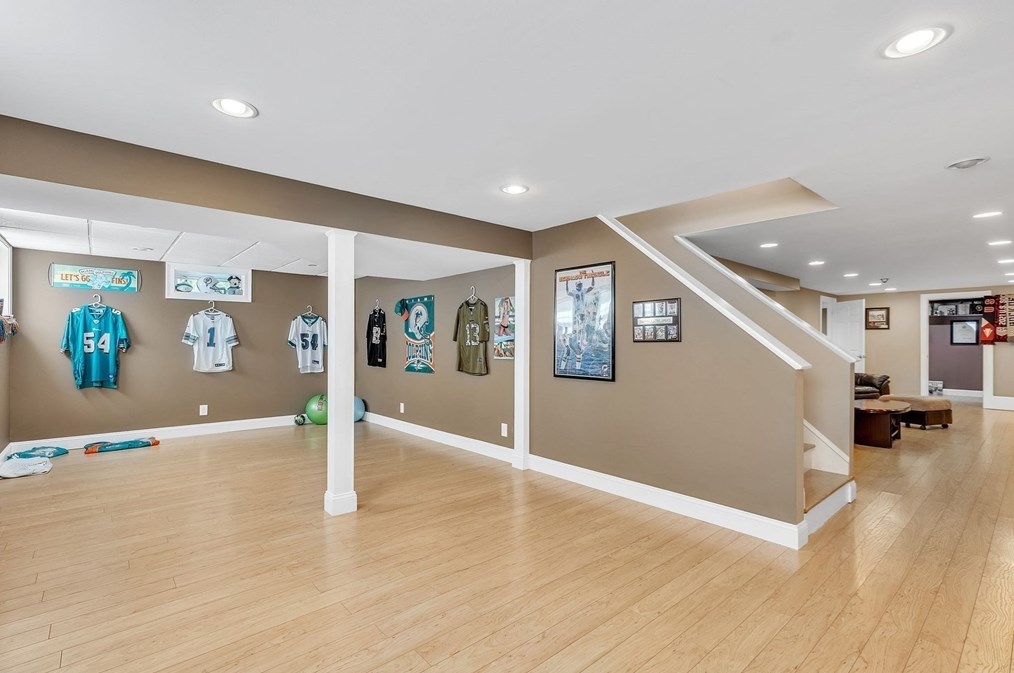 59 Radisson Ln, Montgomery MA 01085-3785 exterior