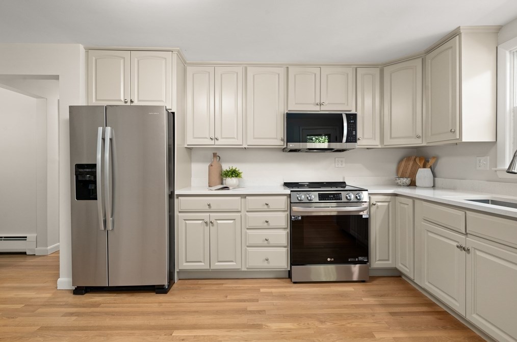 105 Central St, North Reading MA 01864-1709 exterior