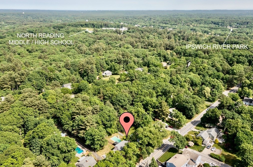 105 Central St, North Reading MA 01864-1709 exterior