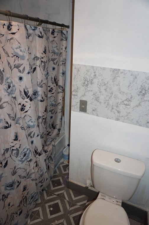 48 Stevens St, Lowell MA 01851-1208 exterior