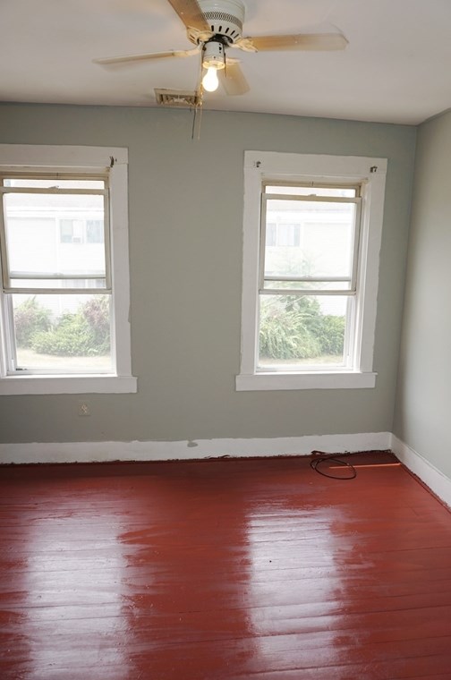 48 Stevens St, Lowell MA 01851-1208 exterior