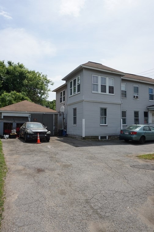 48 Stevens St, Lowell MA 01851-1208 exterior