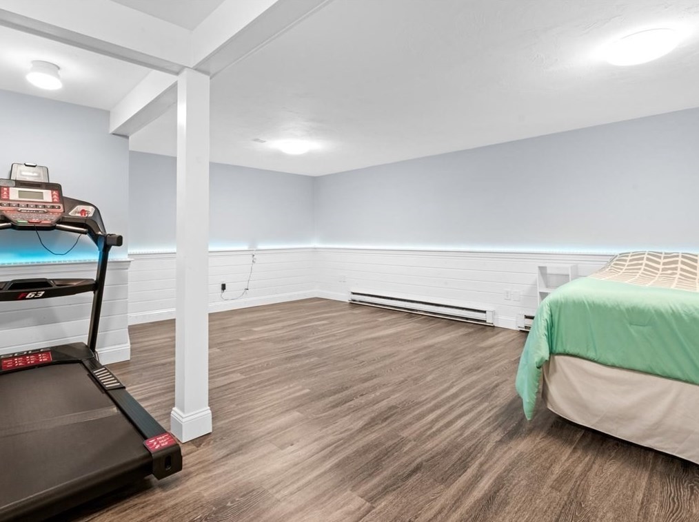 1 Trout Farm Ln, Duxbury MA 02332-4609 exterior