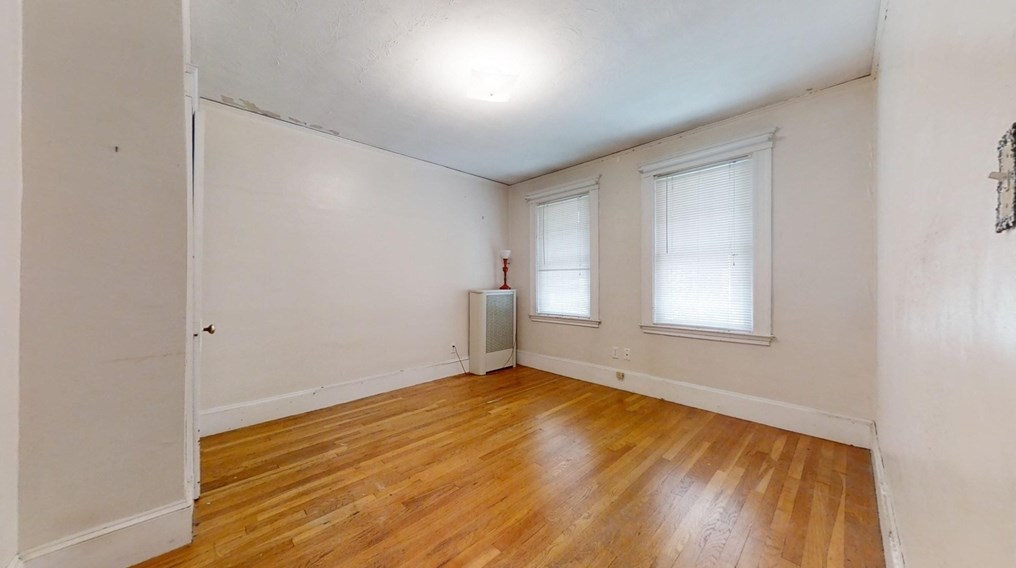 24 Bradford Rd, Watertown MA 02472-3310 exterior