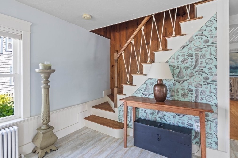 2 Bradford Ave, Scituate MA 02066-2308 exterior