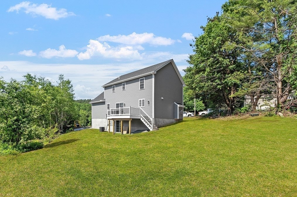 39 Will Thompson Way, Fitchburg MA exterior