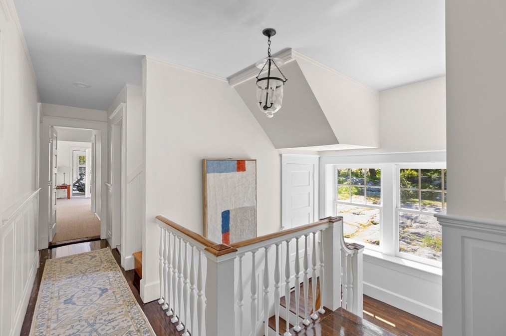 17 Atlantic Ave, Cohasset MA  02025-1802 exterior