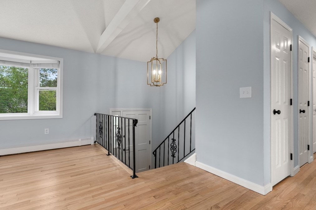 200 Charge Pond Rd, Wareham MA 02571-1113 exterior