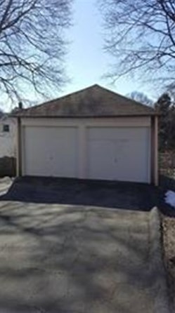 165 Whitwell St, Quincy MA 02169-1832 exterior