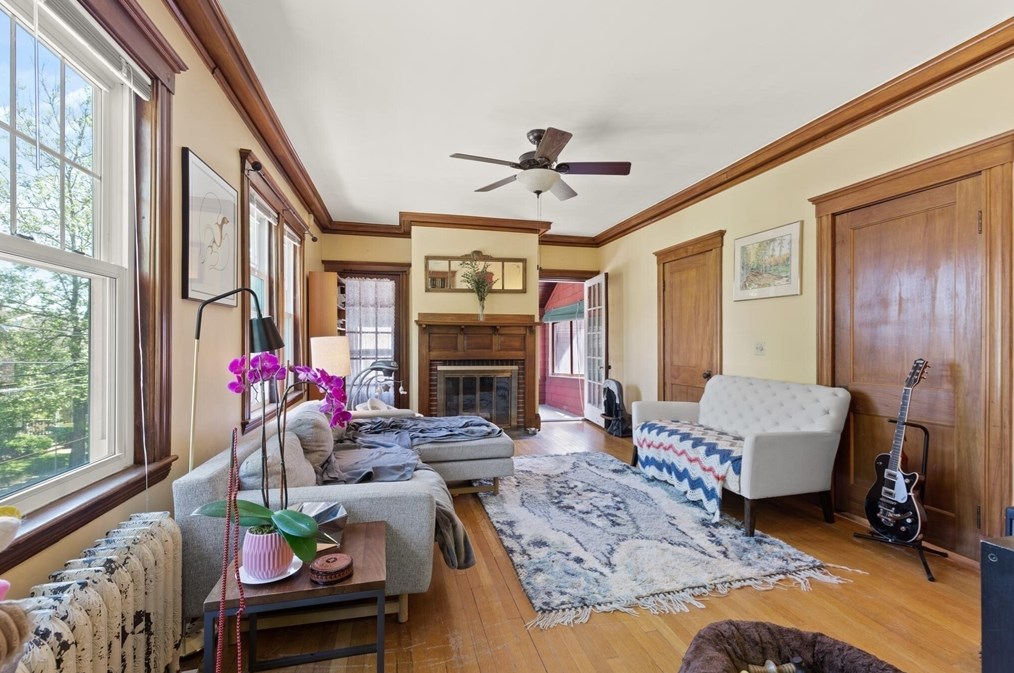 212 Maplewood St, Watertown MA  02472-1302 exterior