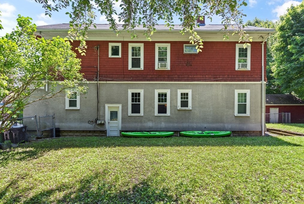 212 Maplewood St, Watertown MA  02472-1302 exterior