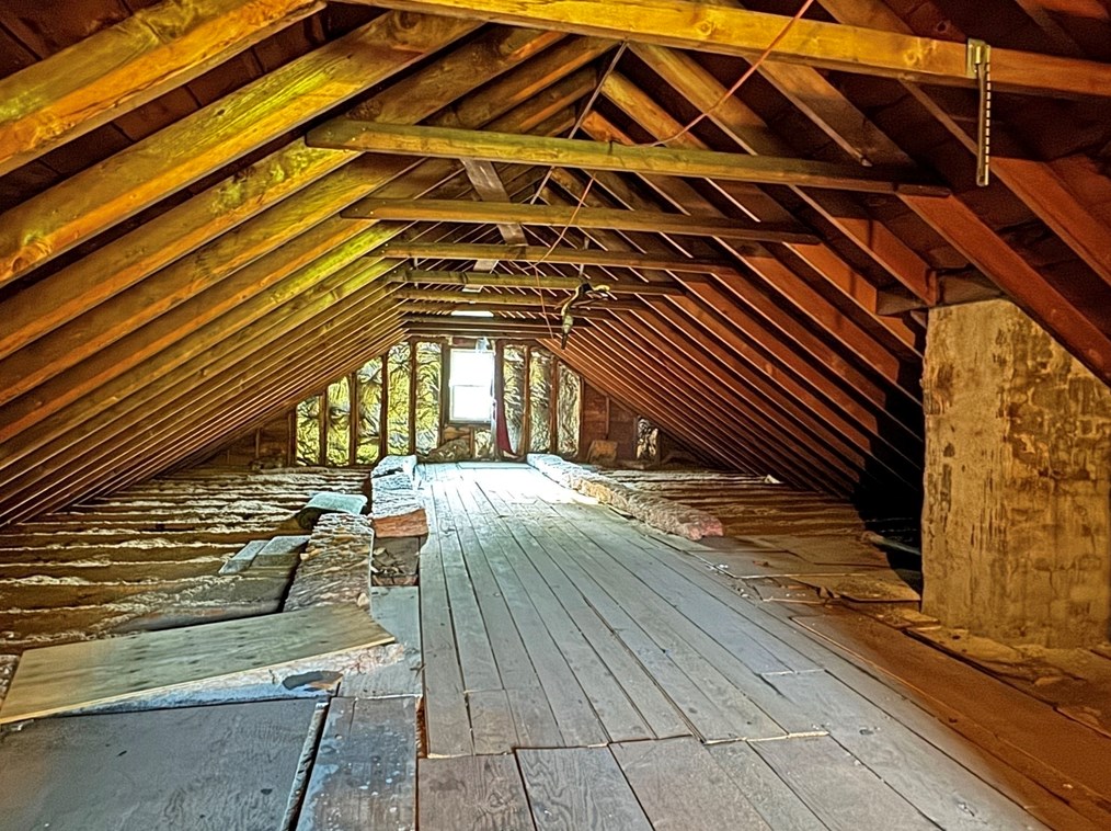 125 Waban St, Newton MA 02458-1412 exterior