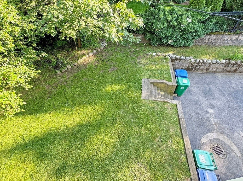 125 Waban St, Newton MA 02458-1412 exterior